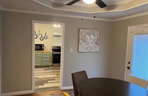 Wichita Falls House | Cozy 2-bedroom 2-bathroom house in enjoyable Wichita Falls with AC, WiFi