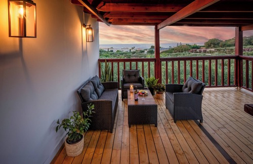 Anissaras Apartment | Cozy 2-bedroom apartment with AC, WiFi in delightful Anissaras