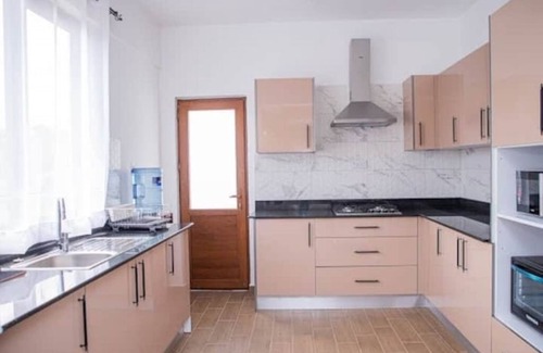 Mombasa Apartment | Cozy 2-bedroom apartment with WiFi, AC in delightful Mombasa