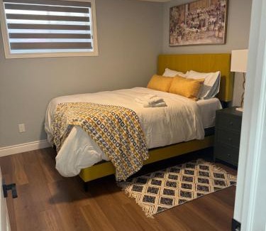 London Apartment | Cozy 2 bedroom basement appt
