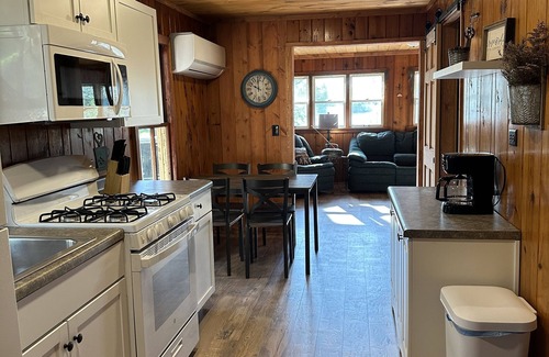 Rhinelander Cabin | Cozy 2-bedroom cabin on Wisconsin River Chain -n200' from the Beach Bar & Grill