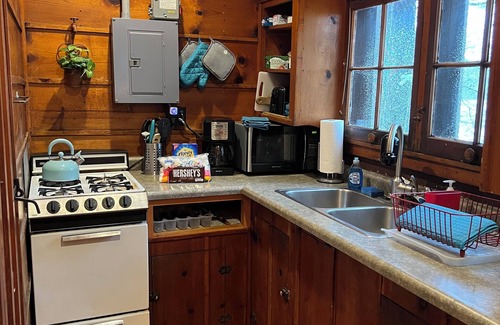 Hayward Cabin | Cozy 2-bedroom cabin in wonderful Hayward on Spider Lake