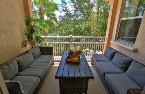 Palm Coast Condo | Cozy 2-bedroom condo with WiFi, AC in charming Palm Coast - Walk to the ocean!