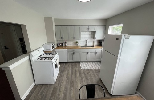 Fort Thomas Apartment | Cozy 2 Bedroom Unit Minutes From Downtown Cincinnati!