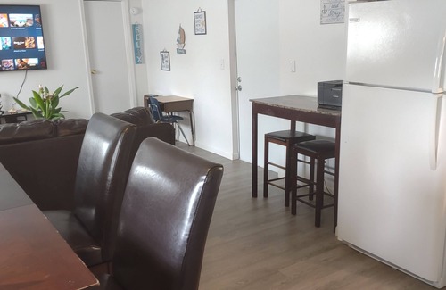 Ormond Beach House | Cozy 2-bedroom with large driveway close to the beach and Daytona speedway