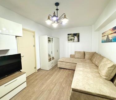 Iasi Apartment | Cozy 2 Bedrooms Apt with Balcony - Near Hospitals