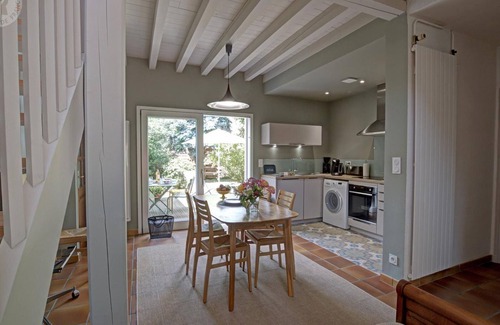 Saint-Galmier Cottage | Cozy 2-BR Home with Terraces, Garden, and Modern Amenities in Saint-Galmier