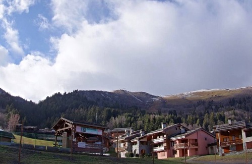 Les Avanchers-Valmorel Apartment | Cozy 2-room apartment in Valmorel