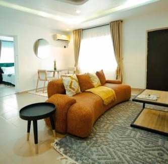Lagos Apartment | Cozy 2Bed with Mini Pool & Outdoor Lounge in Lagos