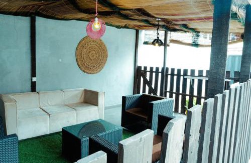 Lagos Apartment | Cozy 2Bed with Mini Pool & Outdoor Lounge in Lagos