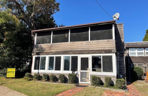 South Rehoboth Cottage | Cozy 2BR Beach Cottage w/Screened Porch – Steps to Boardwalk & Shore!