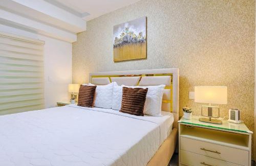 Sarasota Apartment | Cozy 2BR Condo, Spectacular Rooftop