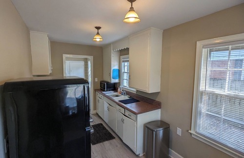 Jackson House | Cozy 2BR Retreat in Midtown Jackson