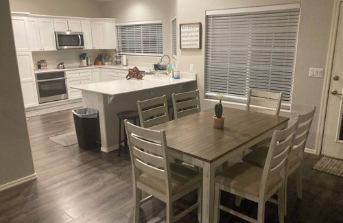 Page House | Cozy 3-bedroom house in Page with onsite parking for 4 vehicles with trailers.