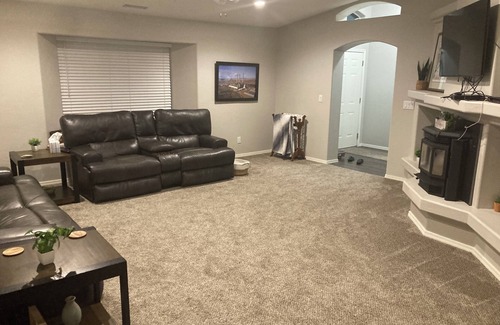 Page House | Cozy 3-bedroom house in Page with onsite parking for 4 vehicles with trailers.