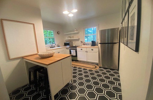Fennville Cabin | Cozy 3-Bedroom Waterfront Cabin with Private Beach