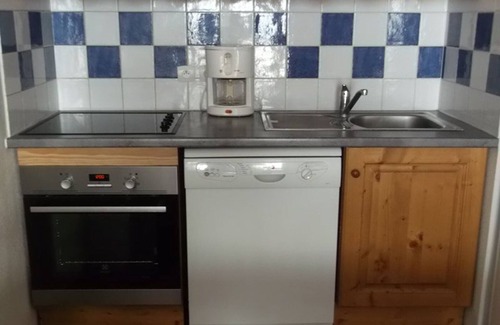 Orcieres-Merlette Apartment | Cozy 3-room, balcony, ski-in/ski-out, parking, WIFI