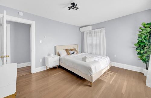 Bryn Mawr House | Cozy 3BR Home with Game Room