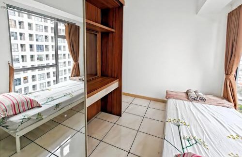 Tangerang Apartment | Cozy 3BR M-Town apt Serpong with Pool by 2ndHome