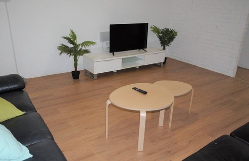 Algester House | Cozy 4 bedroom house in Algester