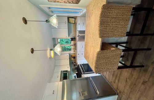 Summersea House | Cozy 4-bedroom house in enchanting New Seabury with access to water