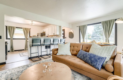 Lincoln House | Cozy 5BD - Near DT - Ping Pong & Outdoor Space