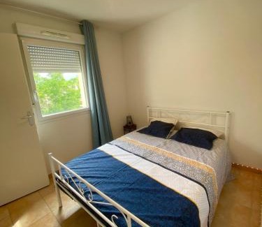 Chateau-Arnoux-Saint-Auban Apartment | Cozy apartment