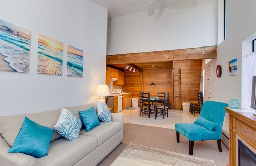 Rockaway Beach Cabin | Cozy A-Frame Cabin with Large Deck, 5-Minute Walk to Beach - Dogs Welcome