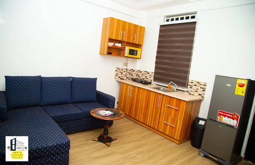 Kumasi Apartment | Cozy and affordable 1 BR apartment in Ksi. Free Breakfast, Laundry and Internet!