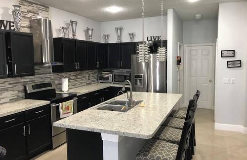 Orlando Villa | Cozy and and spacious and well located, very close to theme parks.