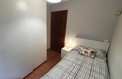 Distrito Llano Apartment | Cozy and central apartment in Gijón for 3 pax