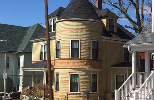 Egleston Square Apartment | Cozy and comfortable