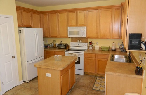 Greensboro House | Cozy and Convenient Furnished Townhome w/view