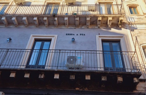 Catania City Centre Apartment | Cozy and elegant apartment in the historic center