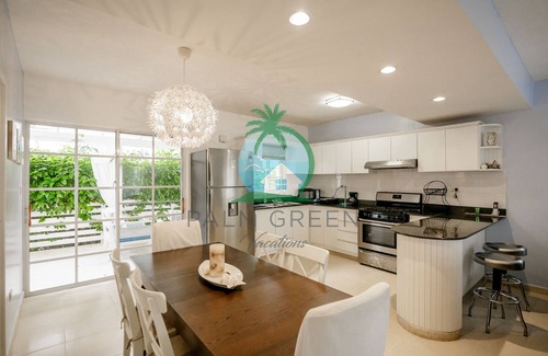 Playa Bibijagua Villa | Cozy and Family-Friendly Villa with Pool, Close to Ocean