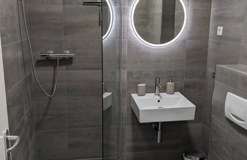Sudstadt Apartment | Cozy and lovingly furnished vacation apartment on the outskirts of Rostock.
