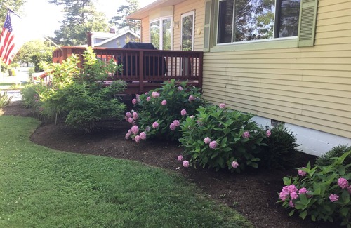Cape Anne House | Cozy and modern Bayfront home with.large kitchen, private pier and hispeed WiFi