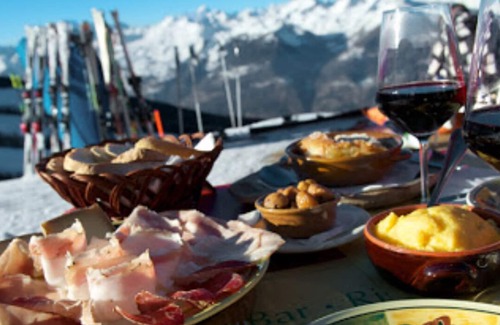 Aosta House | Cozy and quiet apartment with fantastic panoramic views.