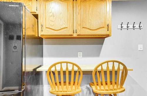 Midvale Apartment | Cozy and Quiet Apt in Midvale