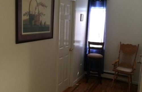 Rochdale Apartment | Cozy and Quiet