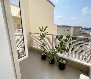 Abuja House | Cozy And Serene Studio Apartment