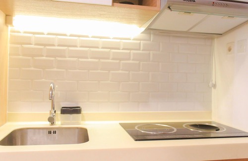 Cikokol Apartment | Cozy And Simply Studio Apartment Tree Park City Cikokol