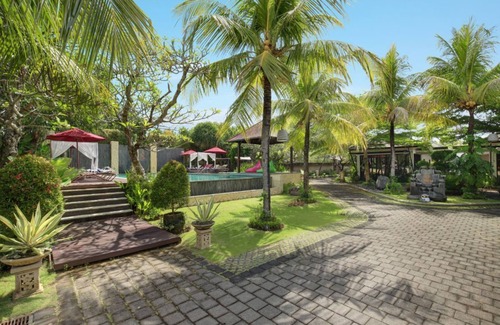 By Pass Ngurah Rai Villa | Cozy and Spacious One Bedroom Deluxe Villa in Jimbaran with a private pool