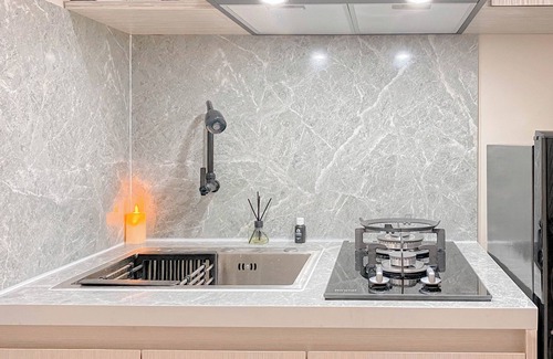 Pekayon Jaya Apartment | Cozy and Well Furnished Studio Grand Kamala Lagoon Apartment