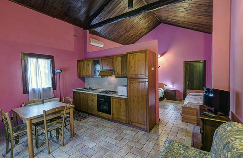 Pontecchio Polesine Other | Cozy apartment in a farmhouse in Veneto with shared swimming pool