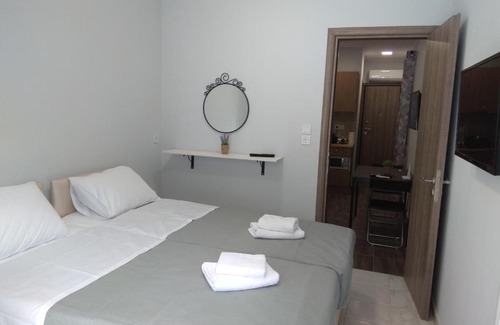 Kallithea Apartment | Cozy Apartment 1 next to stavros Niarxos