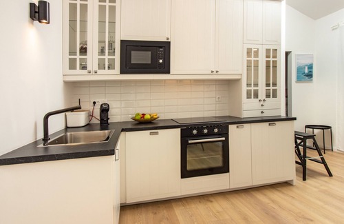 Bacvice Apartment | Cozy apartment 2 min walk from beach and 15 min walk from old town
