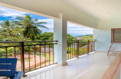 Mahe Island Apartment | Cozy apartment at the cape - 68 m² with mountain view