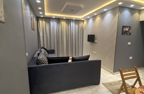 Agouza Apartment | Cozy apartment in degla palms compound