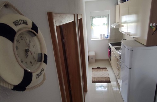 Promajna Apartment | Cozy apartment few meters from the beach!